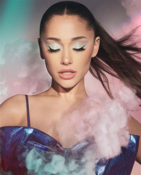 ariana grande n u d e|Ariana Grande Gets R.